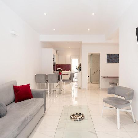 Sophisticated Modern Apt In Athens Center Eksteriør bilde