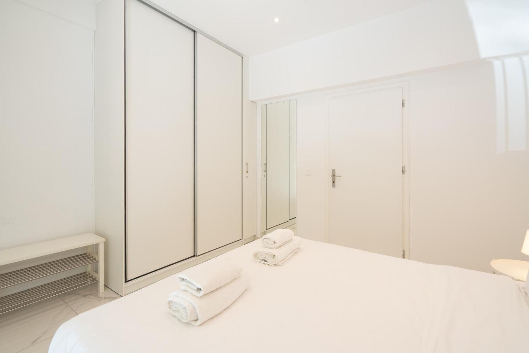 Sophisticated Modern Apt In Athens Center Eksteriør bilde