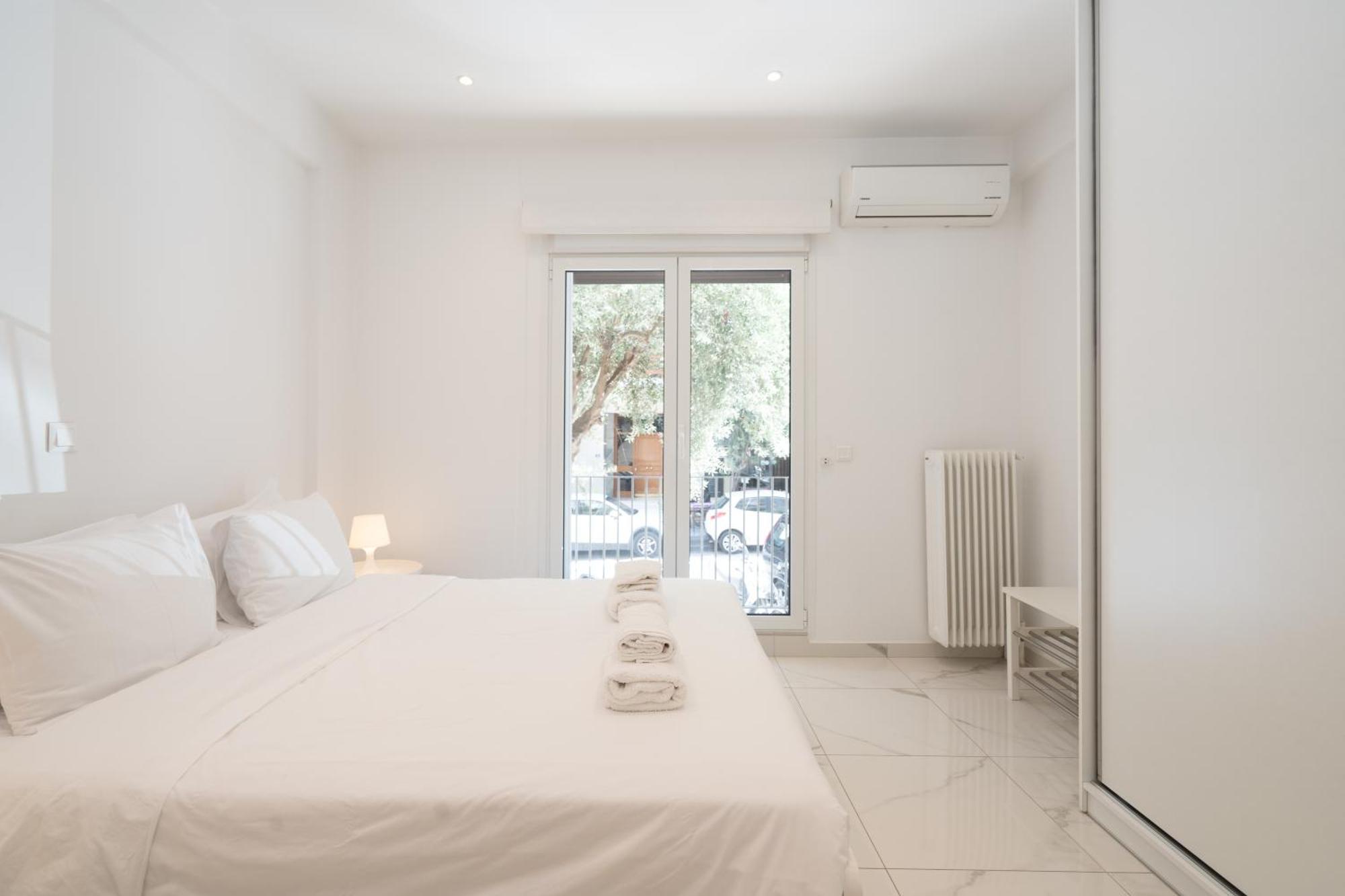Sophisticated Modern Apt In Athens Center Eksteriør bilde